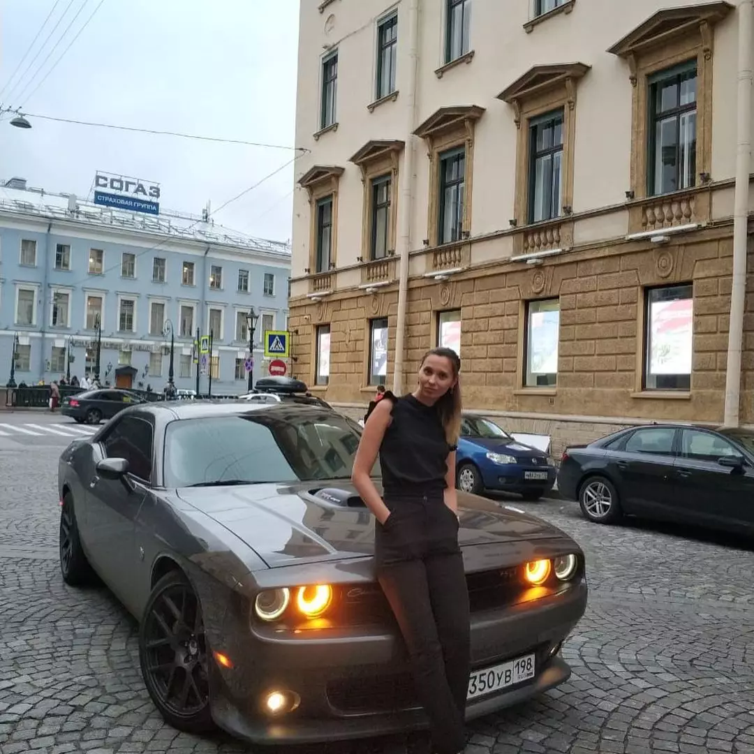 Аренда Porsche Taycan Turbo в Санкт-Петербурге. Фото 10