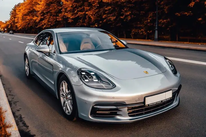 Аренда Porsche Panamera 4S в Сочи