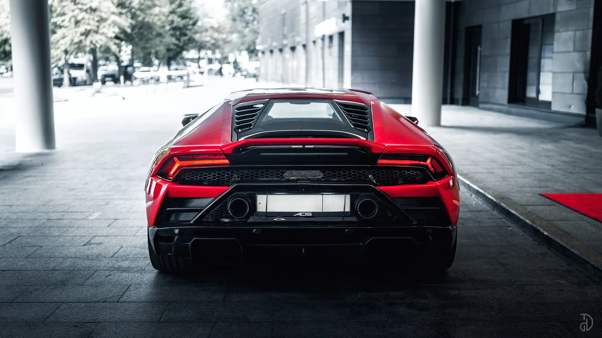 Аренда Lamborghini Huracan Evo в Санкт-Петербурге. Фото 3