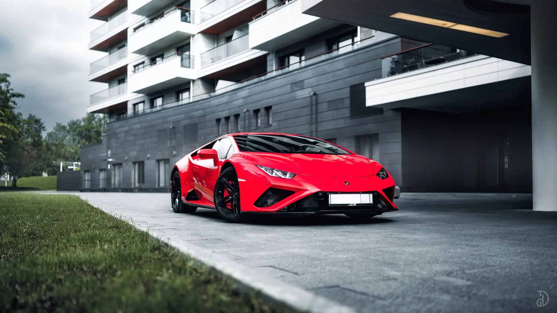 Аренда Lamborghini Huracan Evo в Санкт-Петербурге. Фото 1