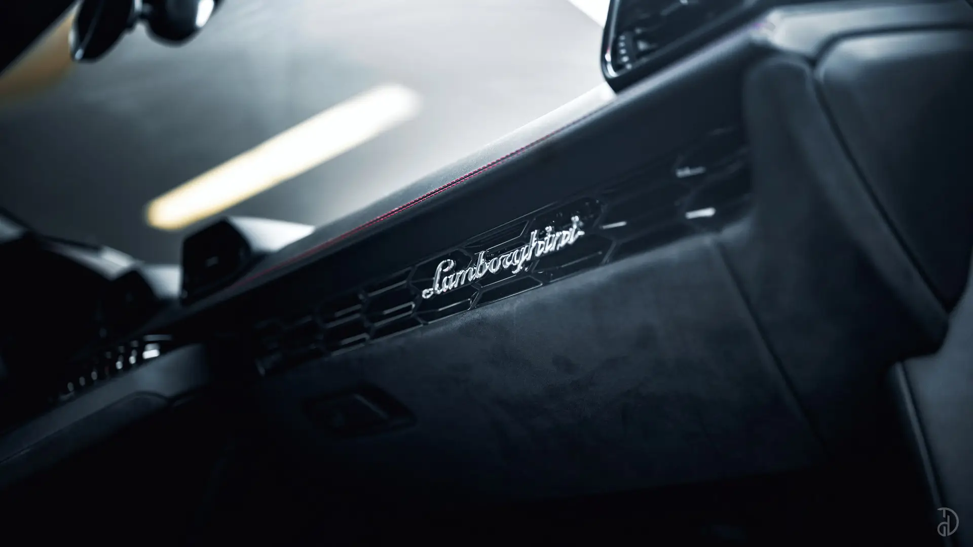 Аренда Lamborghini Huracan Evo в Санкт-Петербурге. Фото 18