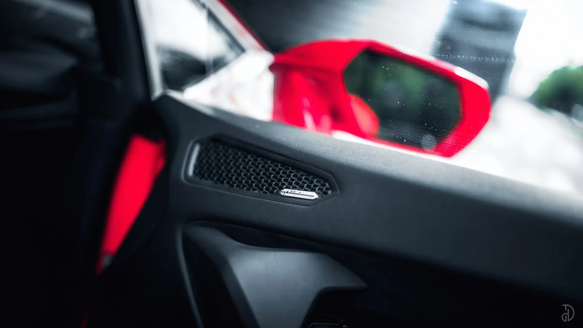 Аренда Lamborghini Huracan Evo в Сочи. Фото 18