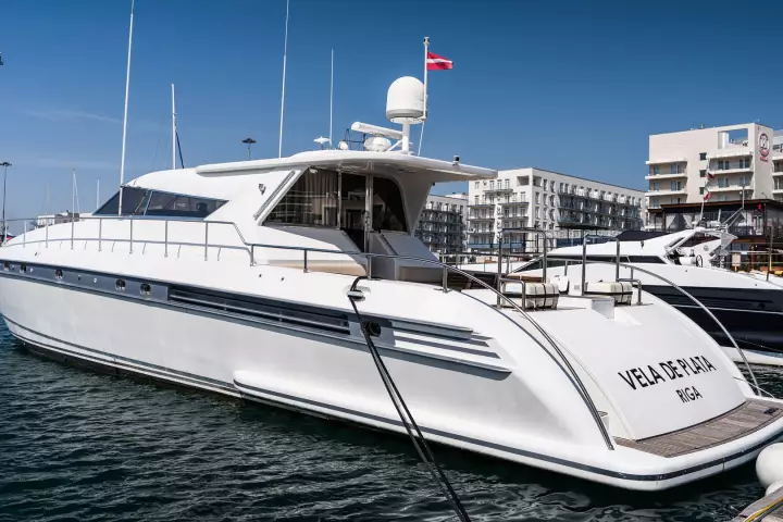 Аренда моторной яхты Vela De Plata