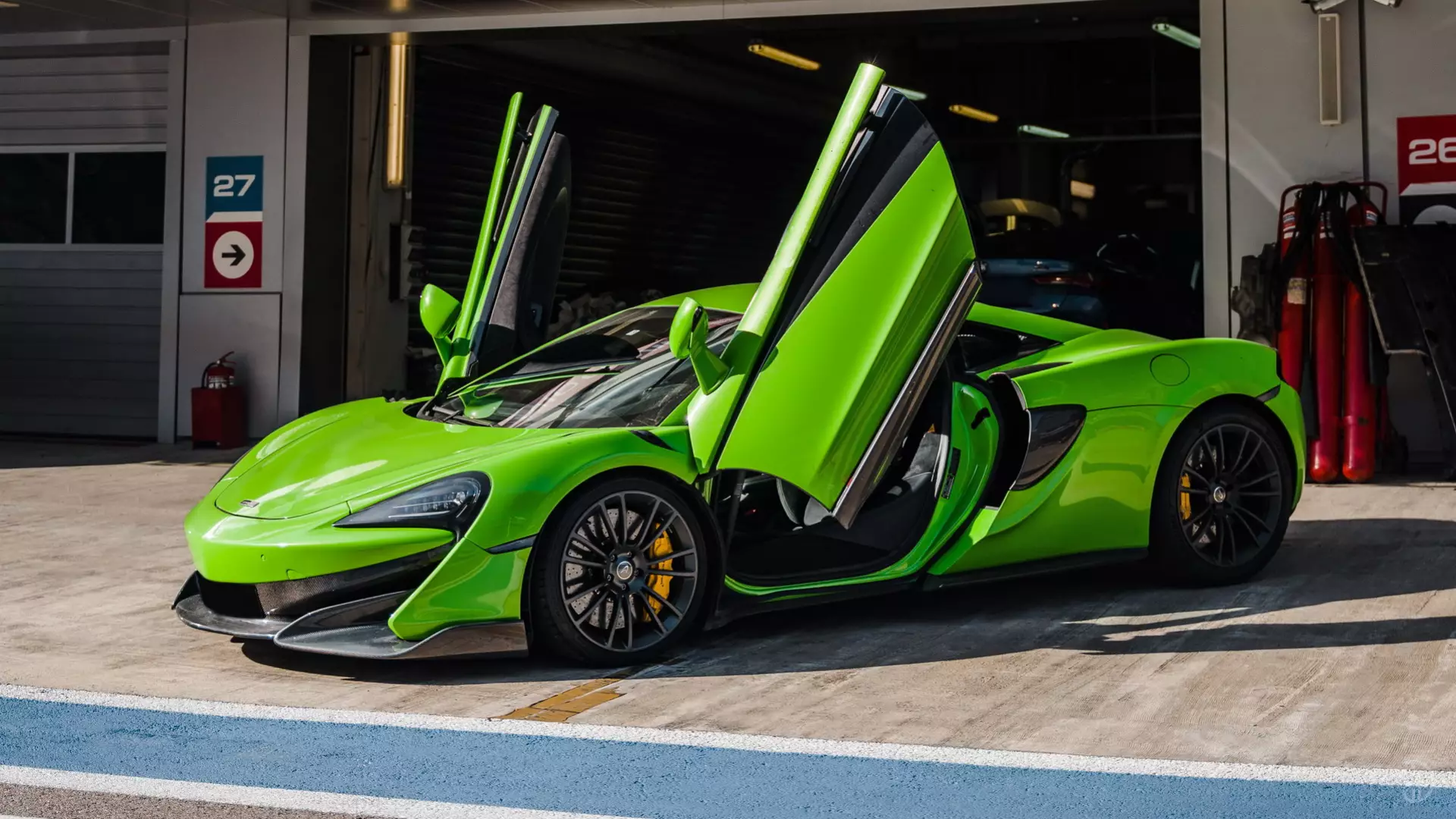Аренда McLaren 570S в Сочи. Фото 10