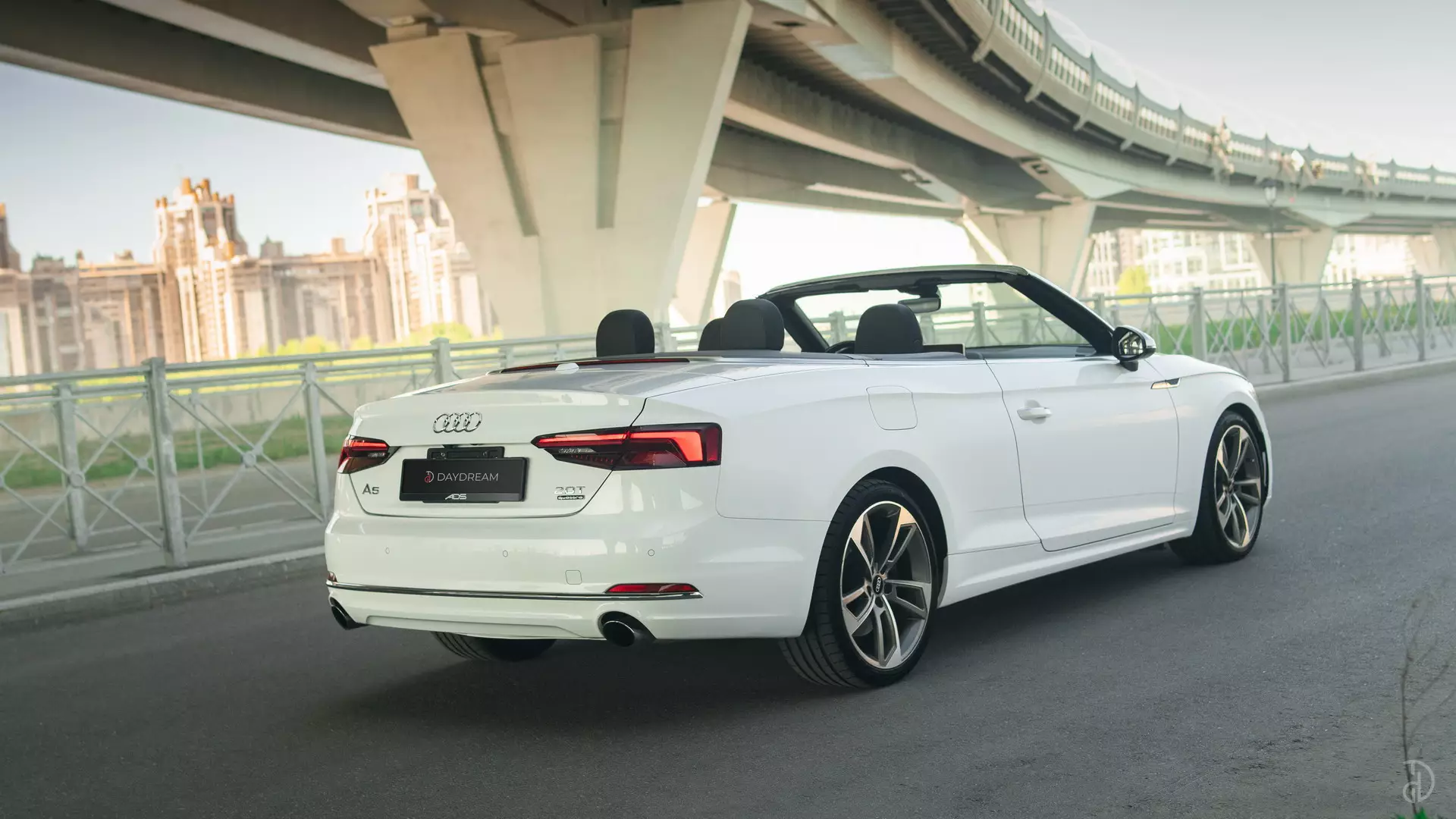 Аренда Audi A5 Cabriolet в Санкт-Петербурге. Фото 2