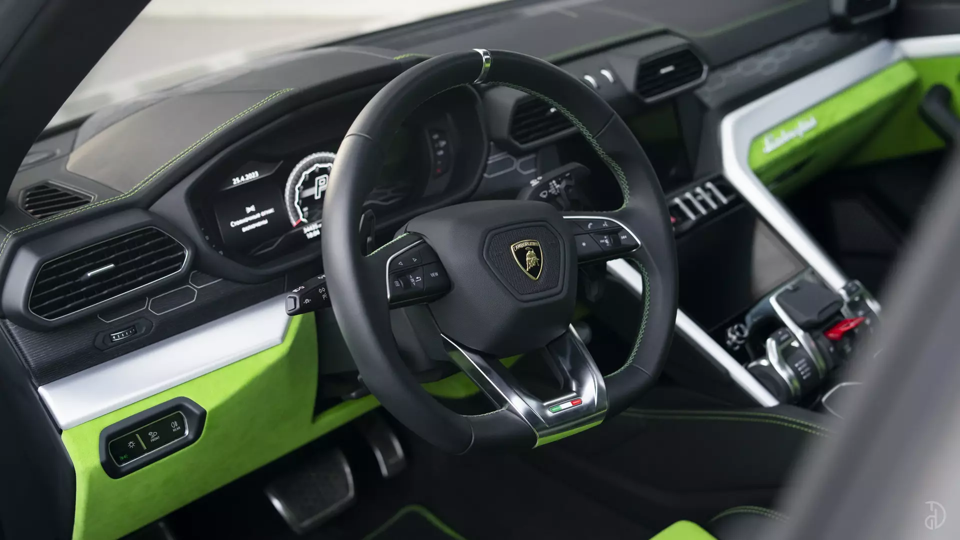 Аренда Lamborghini Urus New. Фото 3