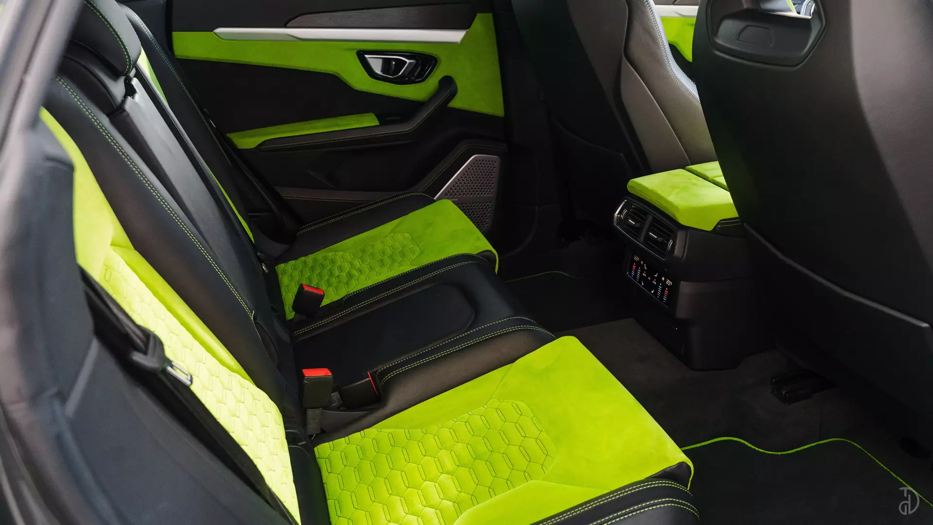 Аренда Lamborghini Urus New в Москве. Фото 11
