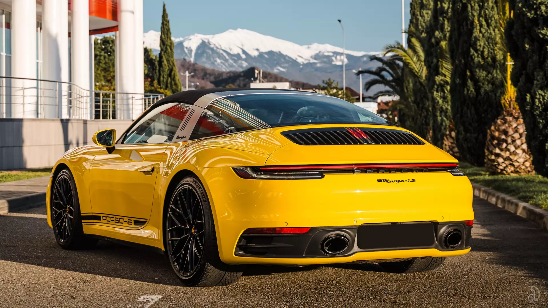 Аренда Porsche 911  Targa 4S 992 в Сочи. Фото 3