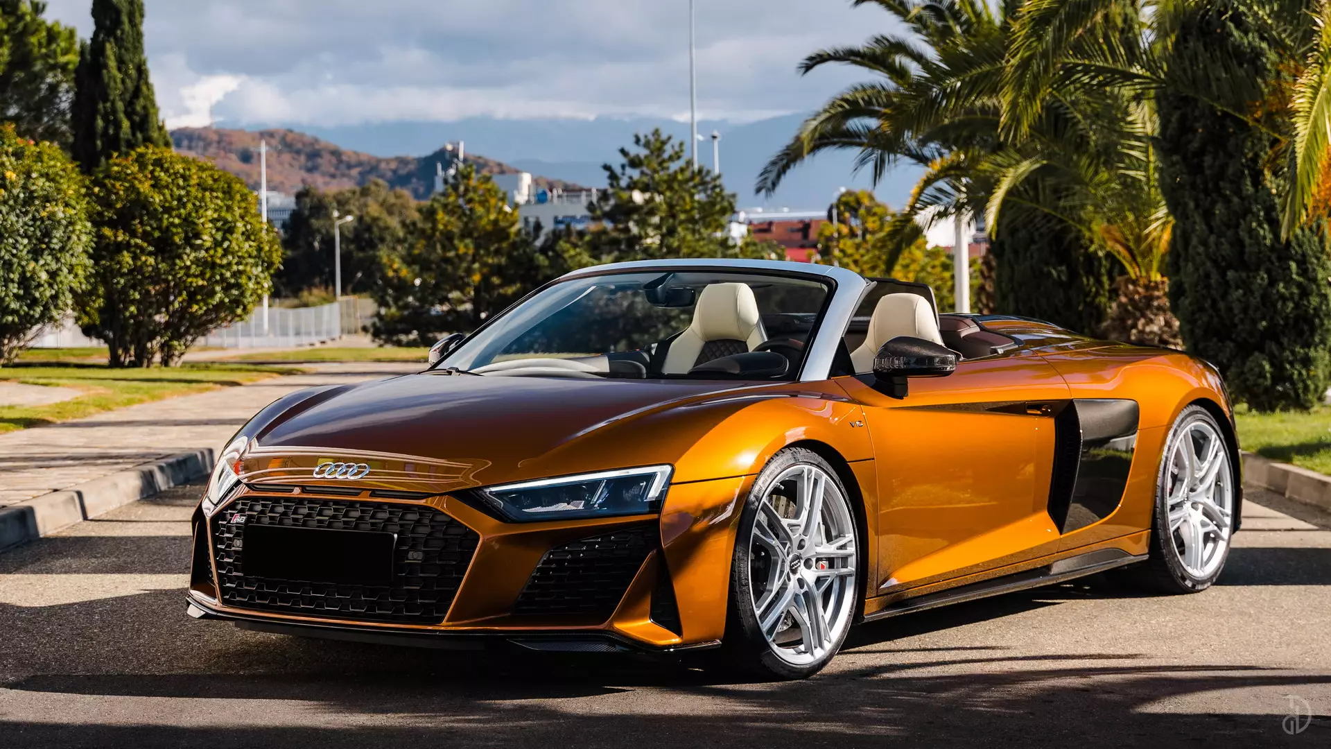 Аренда Audi R8 Performance Spyder в Санкт-Петербурге. Фото 3