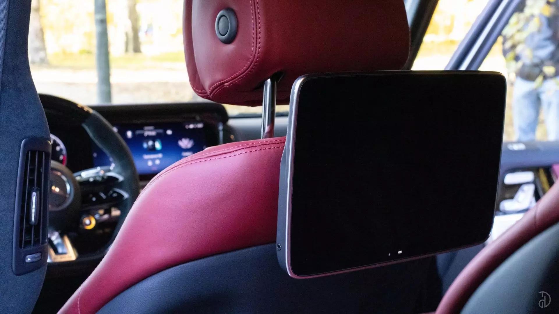Аренда Гелендвагена Mercedes G 63 AMG Restyling 2024 в Санкт-Петербурге. Фото 19