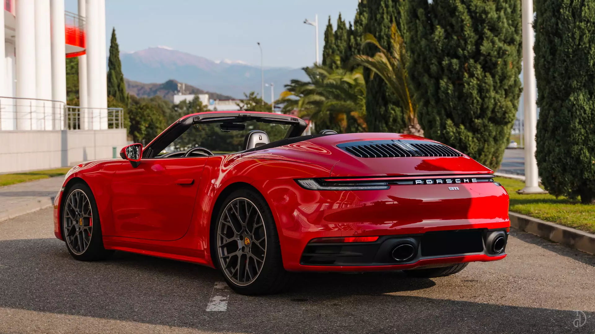 Аренда Porsche 911 Carrera 4S 992 Cabrio в Сочи. Фото 6