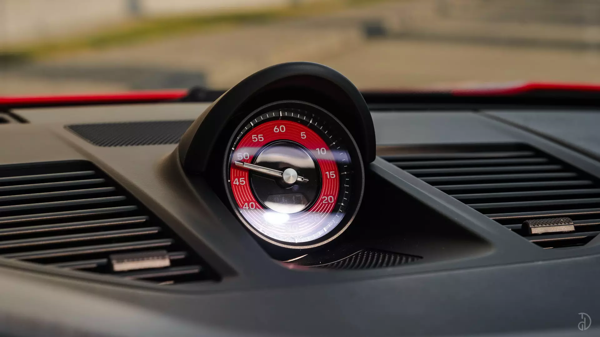 Аренда Porsche 911 Carrera 4S 992 Cabrio в Сочи. Фото 10