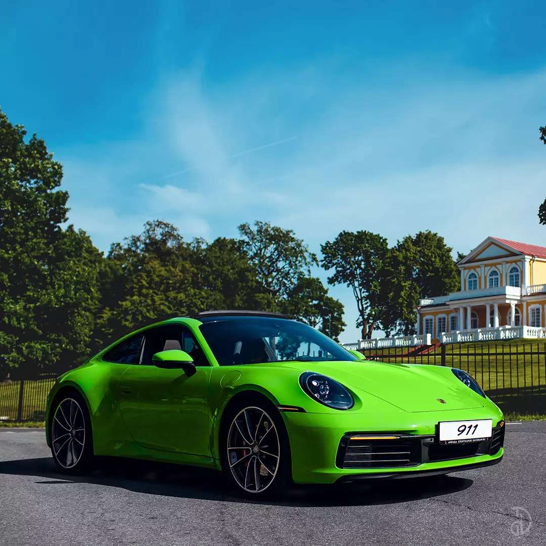 Аренда Porsche 911 Carrera 4S 992 в Сочи. Прокат Порше 911 карера по  выгодной цене