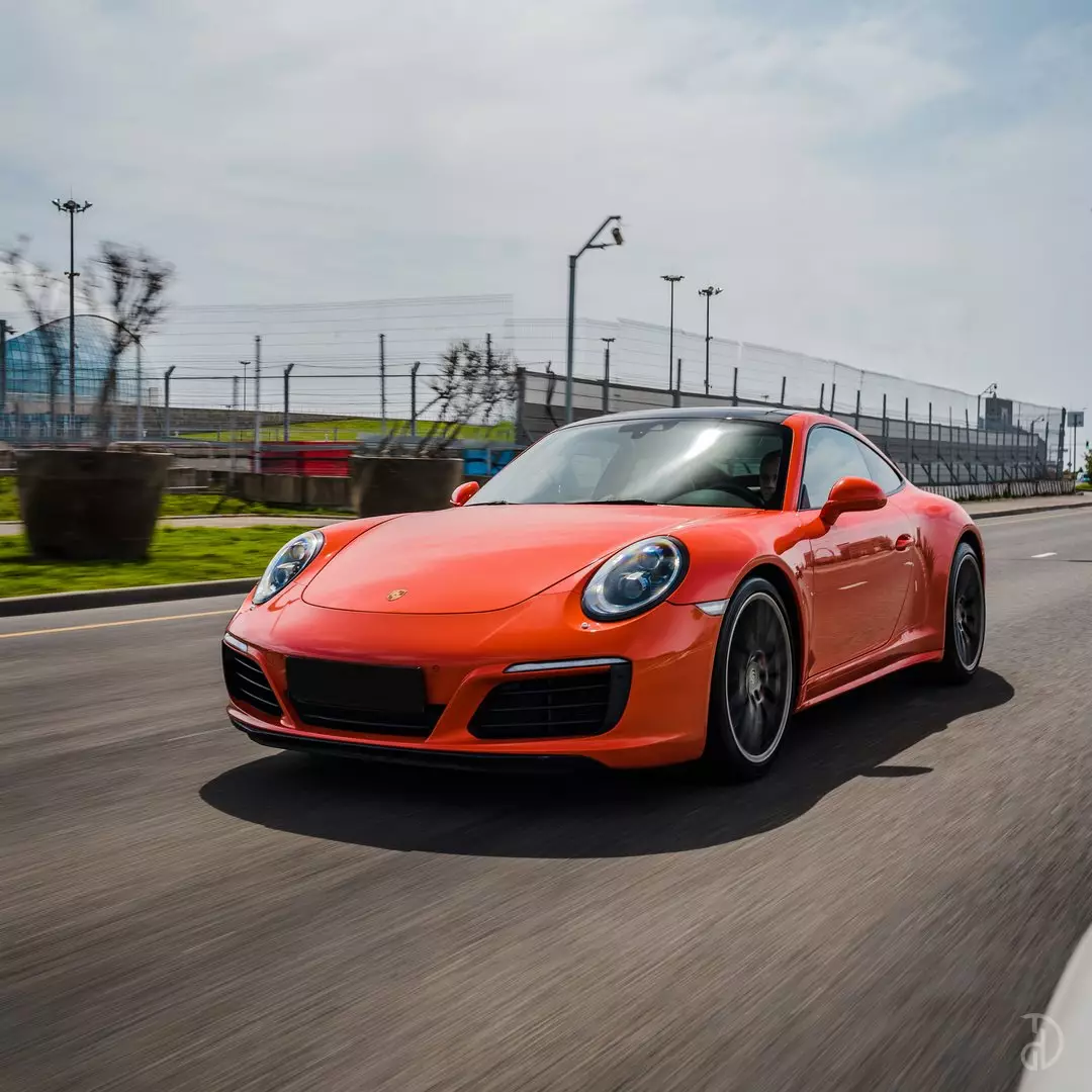 Аренда Porsche 911 Carrera 4S в Сочи. Прокат Порше 911 карера 4с по  выгодной цене