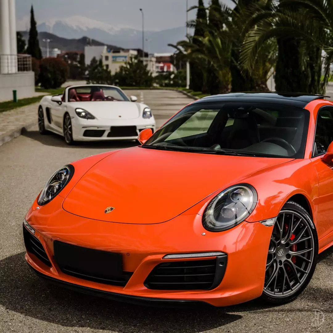 Аренда Porsche 911 Carrera 4S в Сочи. Прокат Порше 911 карера 4с по  выгодной цене