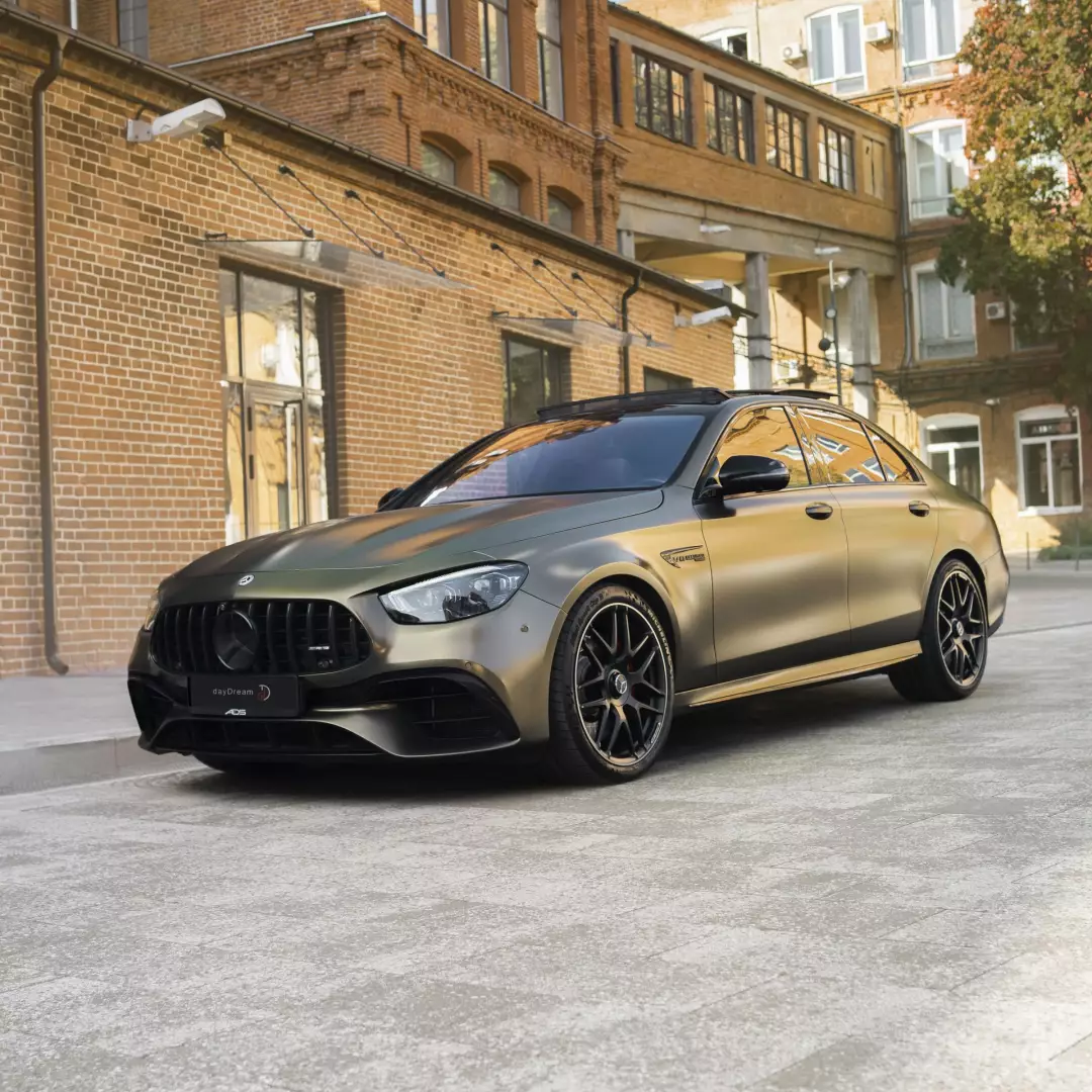 Мерседес AMG 63S