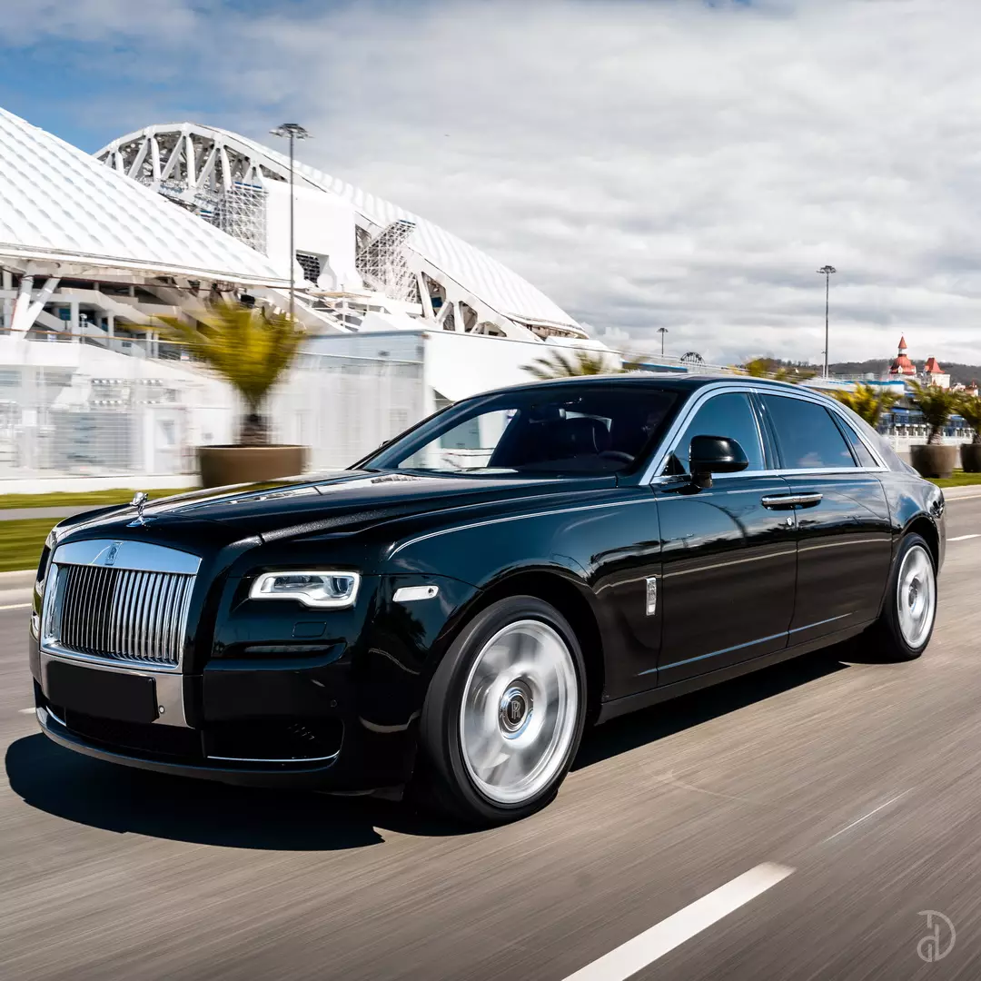 Аренда Rolls-Royce Ghost с водителем в Сочи