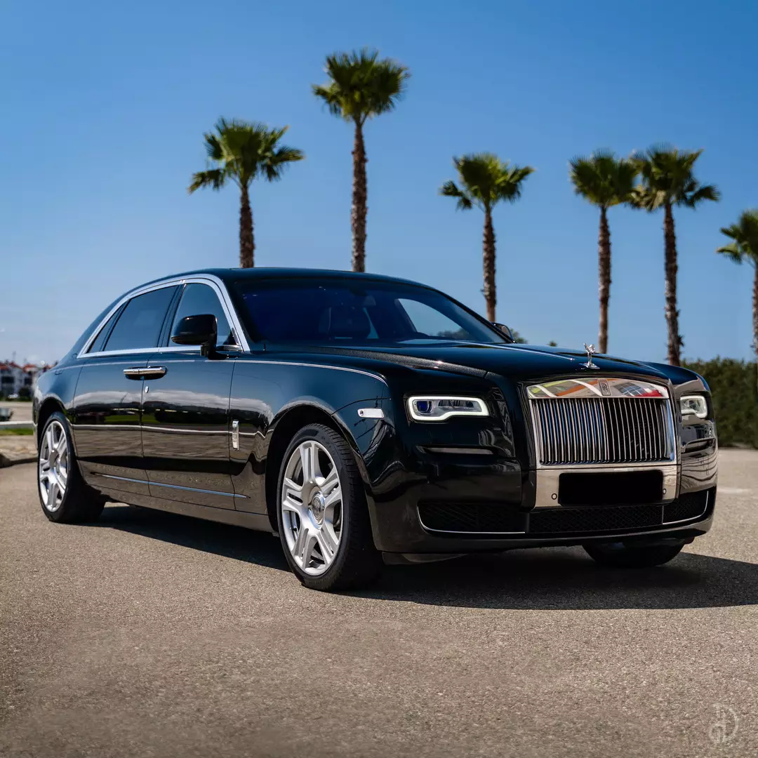 Аренда Rolls-Royce Ghost с водителем в Сочи
