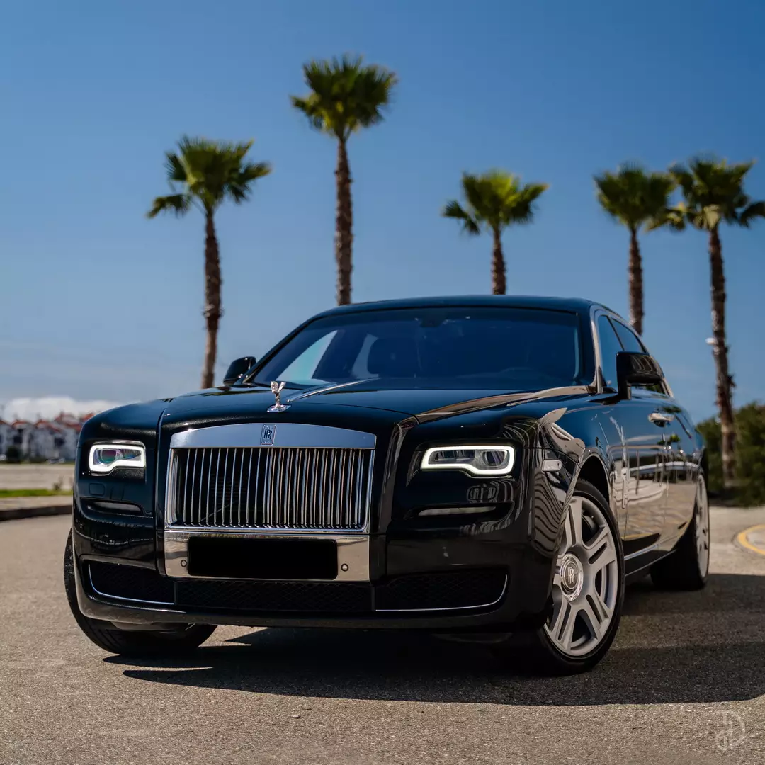 Аренда Rolls-Royce Ghost с водителем в Сочи