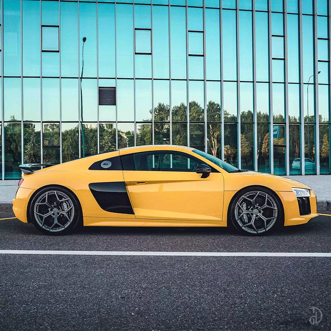 Продажа Audi R8 в СПб по выгодной цене