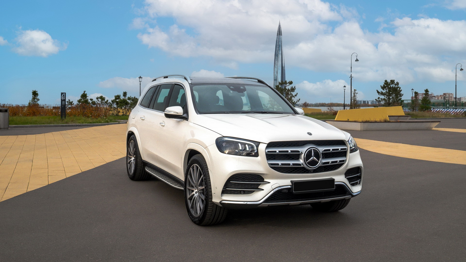 Аренда Mercedes-Benz GLS 400d в Санкт-Петербурге