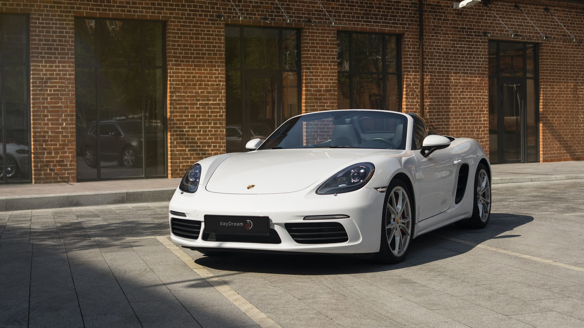 Аренда Porsche Boxster S NEW  в Санкт-Петербурге