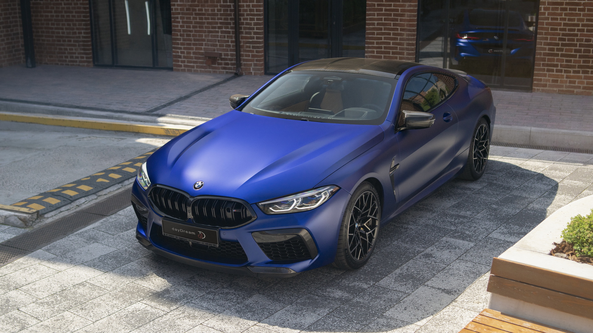 Аренда BMW M8 Competition Coupe в Санкт-Петербурге